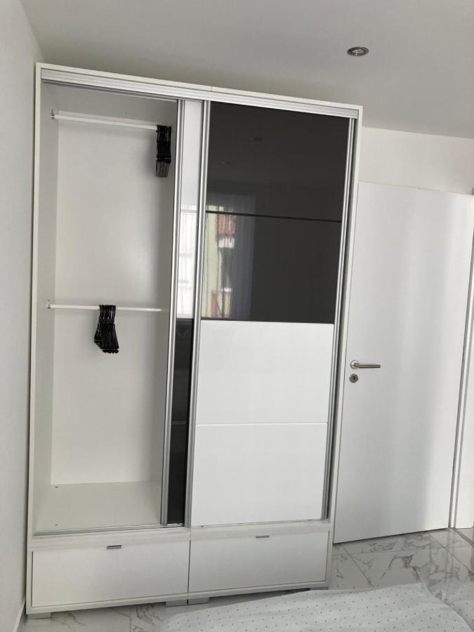 Swiss Luxury Apartment Mosonmagyaróvár Extérieur photo